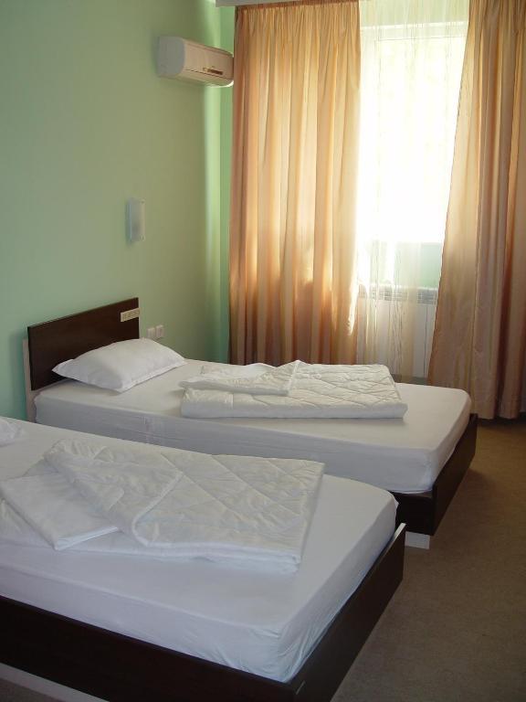 Family Hotel Gabrovo Phòng bức ảnh